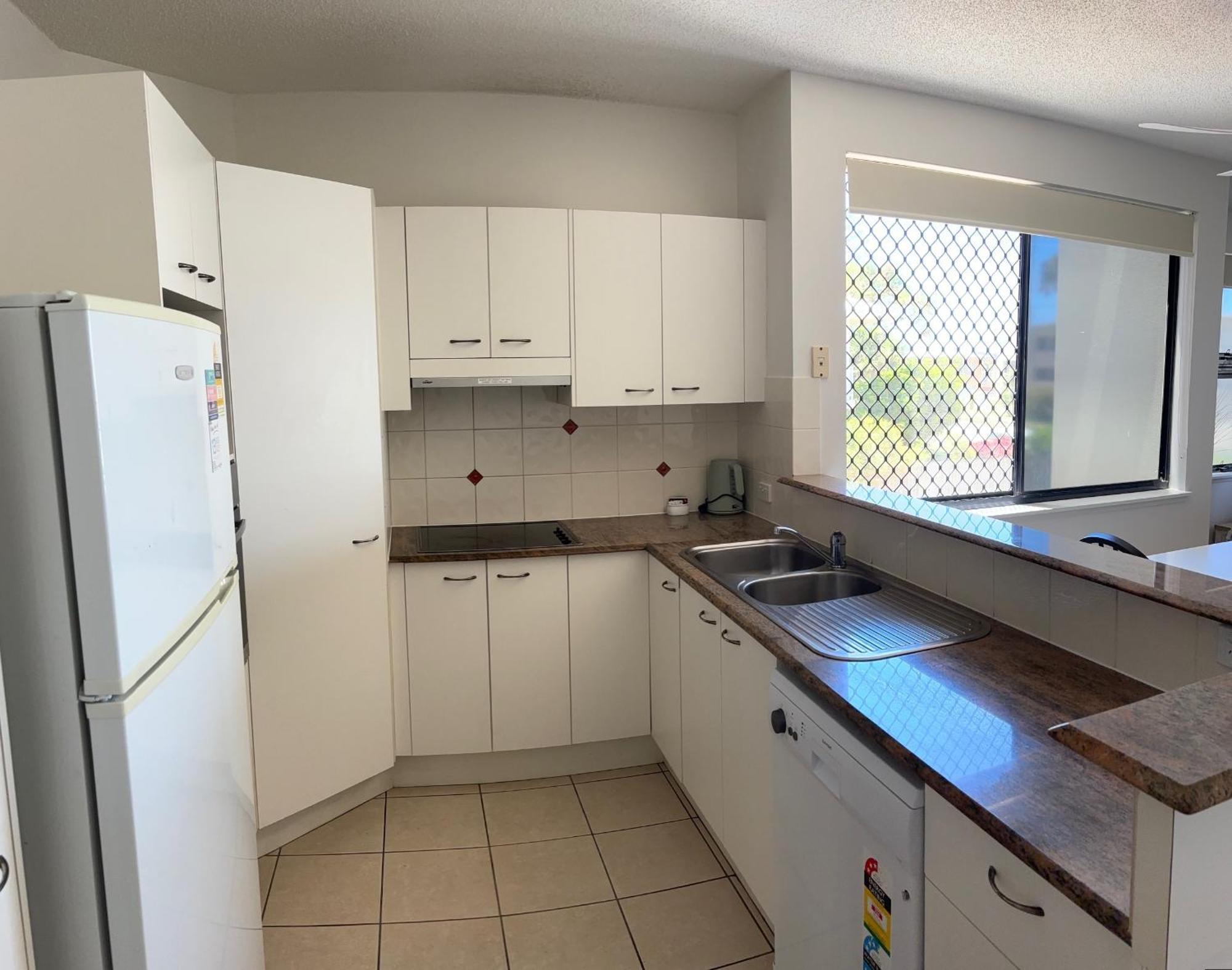 Kings Row Apartments Caloundra Dış mekan fotoğraf