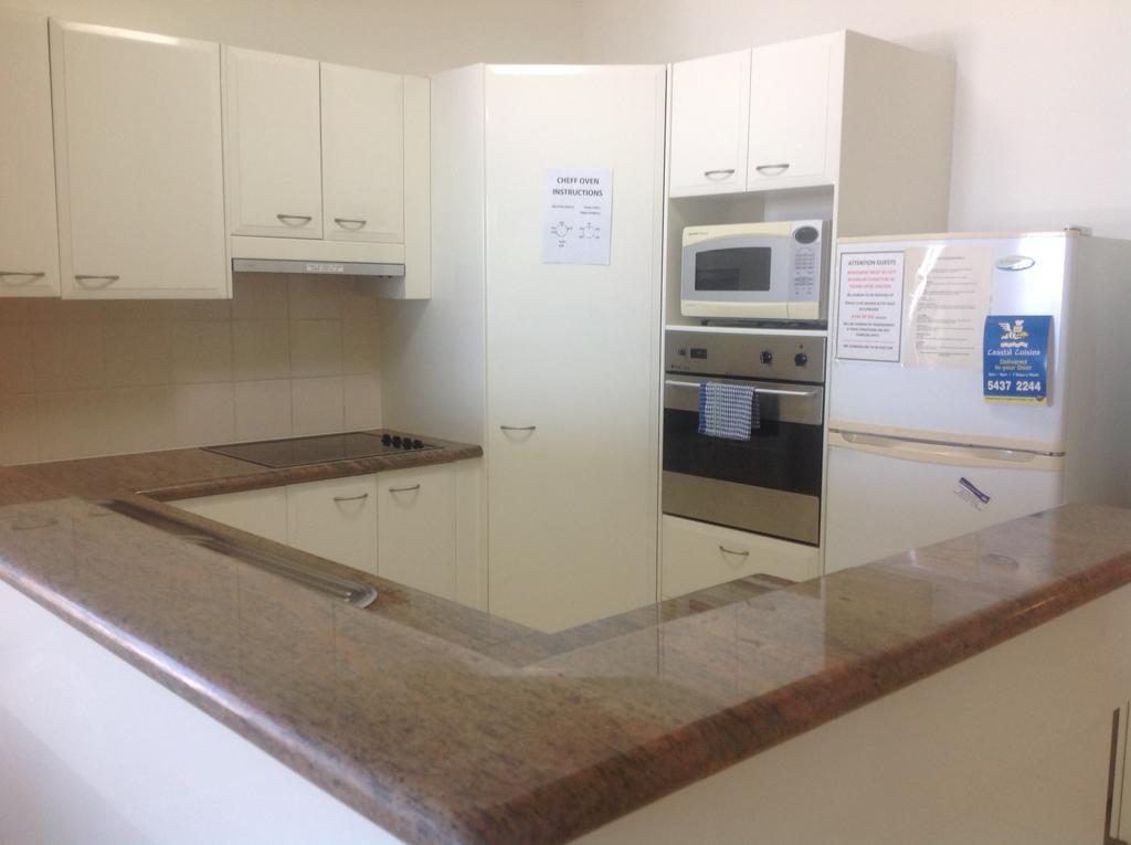 Kings Row Apartments Caloundra Dış mekan fotoğraf